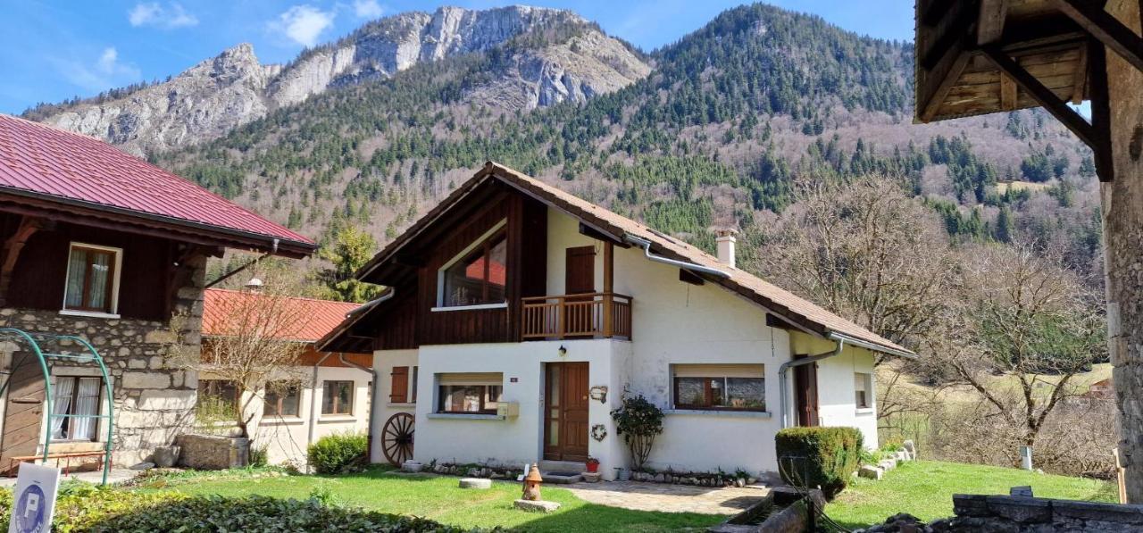 Chez Meme Cour Villa Bellevaux Exterior photo